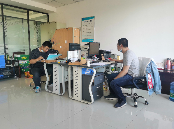 集團(tuán)公司蒞臨龍城建設(shè)考察指導(dǎo)